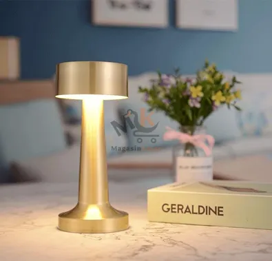 Lampe de table LED rechargeable avec câble USB