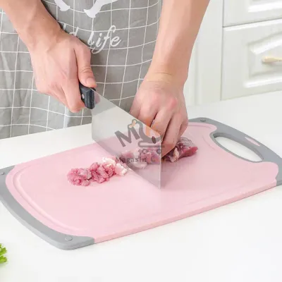 Planche à découper rectangulaire en plastique 34*21cm– Accessoire cuisine pratique et léger