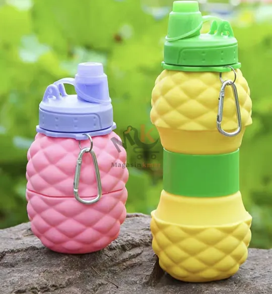 Bouteille d'eau pliable en silicone avec porte-clés 500ml