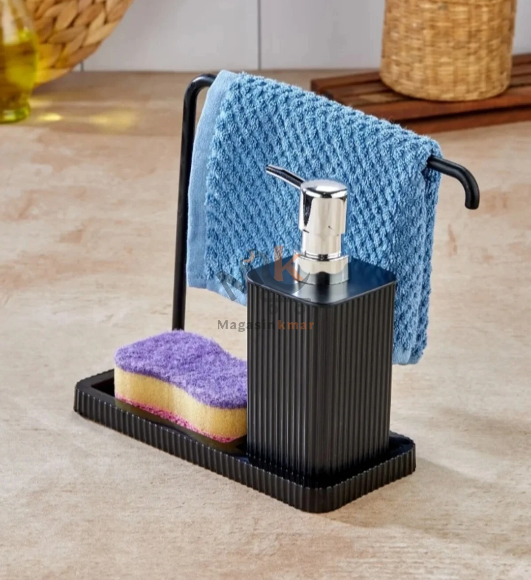 Distributeur liquide avec support