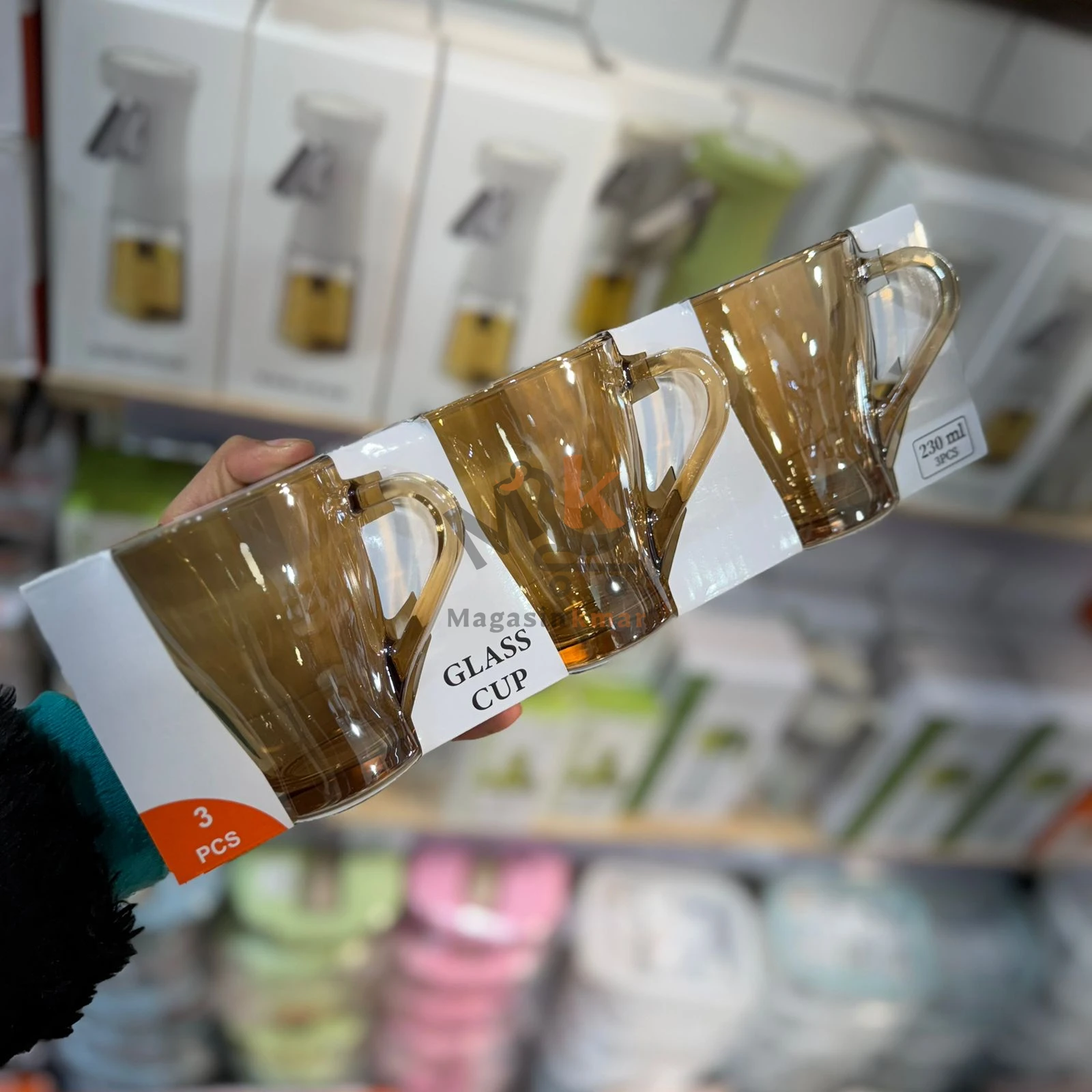 Lot de 3 verres dorés en verre – 230 ml – Élégants pour boissons