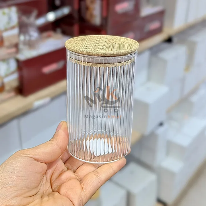 Boite épices en verre avec couvercle hermétique 250ml