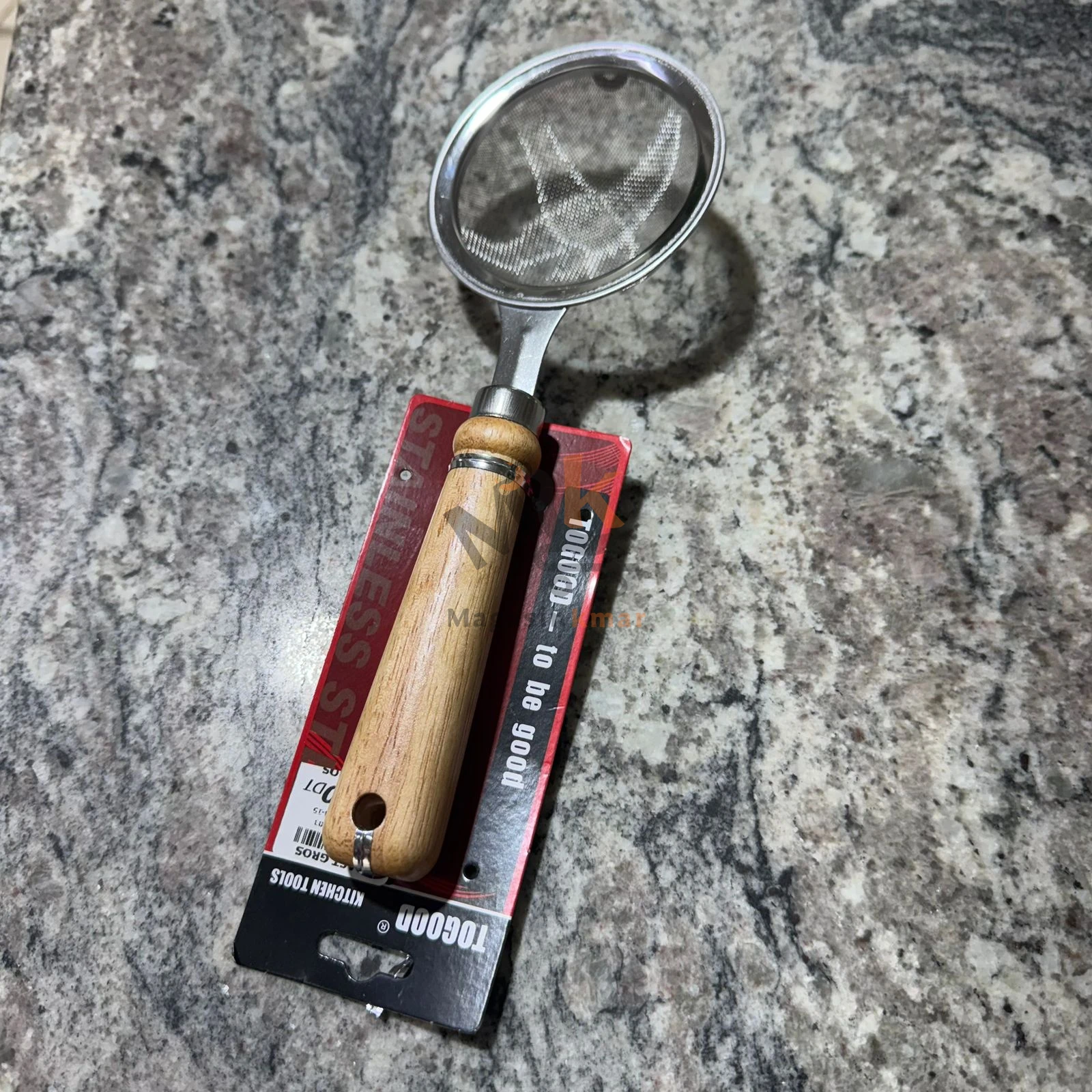 Passoire en acier avec manche en bois – 24 cm – Égouttage efficace en cuisine