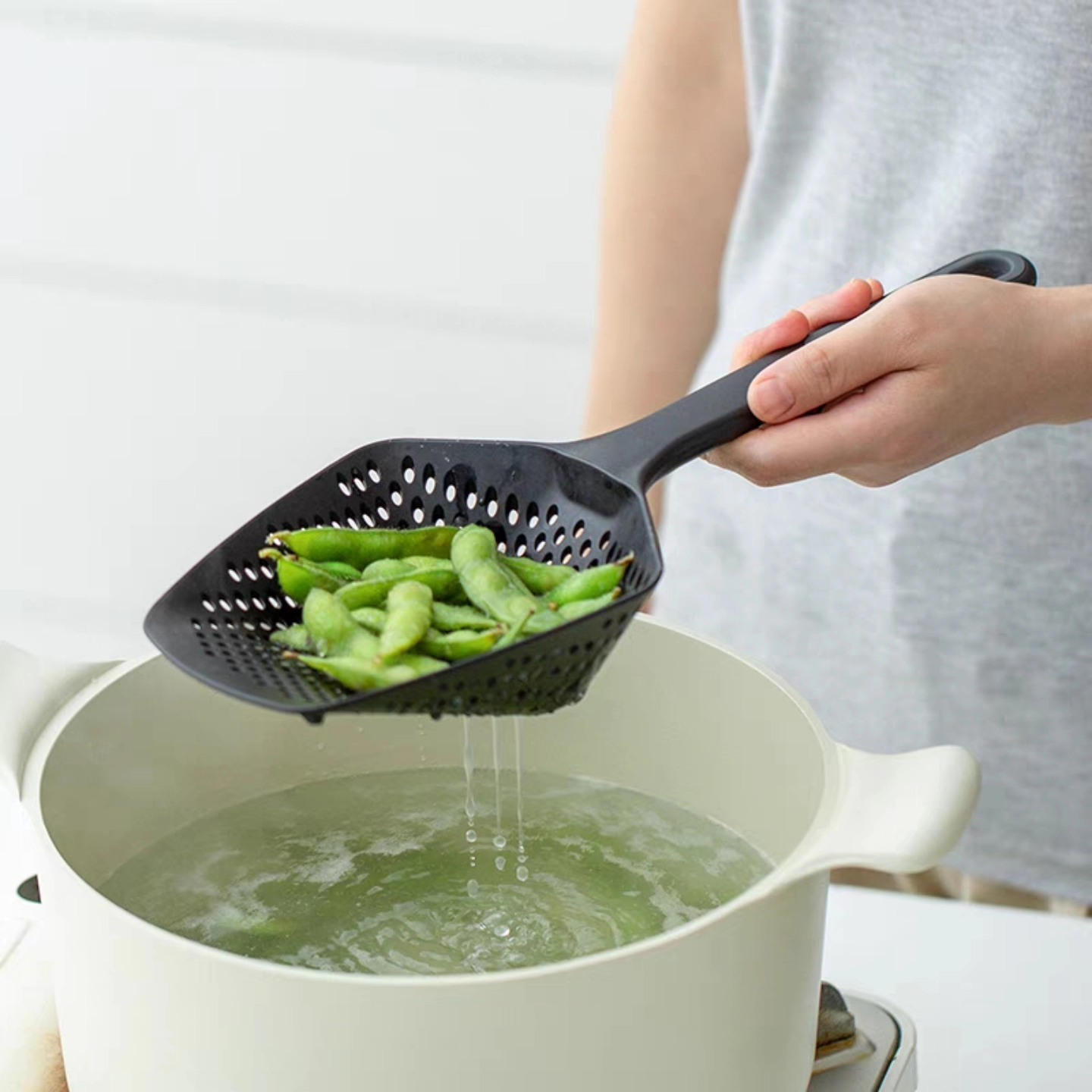 Passoire en plastique alimentaire