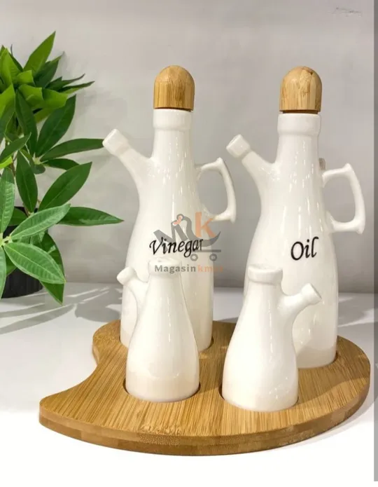 Set huile vinaigre sel et poivre en céramique avec support en bois