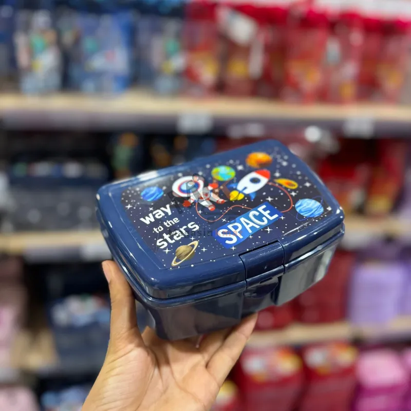 Lunch box scolaire en plastique pour enfants — repas pratique et léger