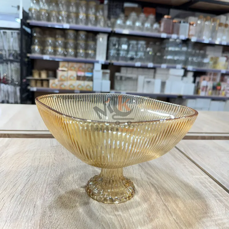 Présentoir doré avec pied en verre – Plateau décoratif élégant pour gâteaux & desserts