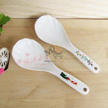 Set de 2 porte-louches en plastique 20 cm