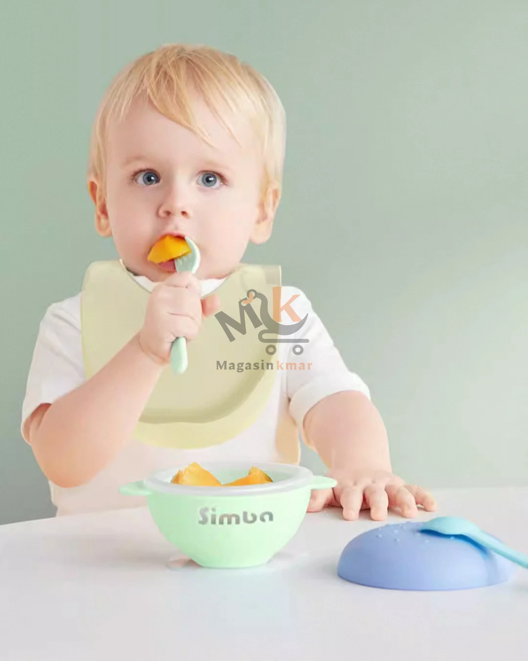 Bavoir bébé en silicone souple – Imperméable et facile à nettoyer