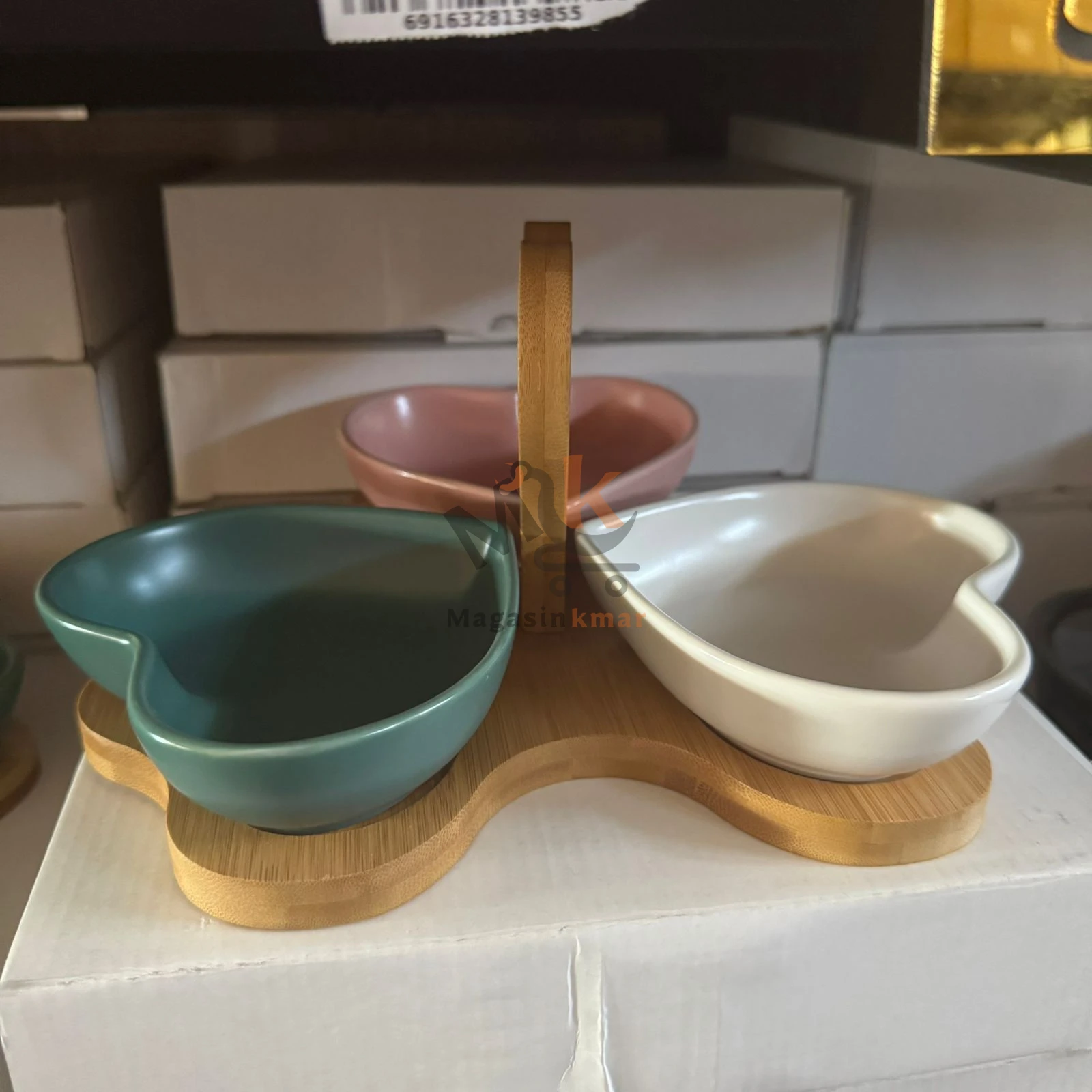 Ensemble de 3 bols  forme cœur en céramique avec support en bois – Service élégant