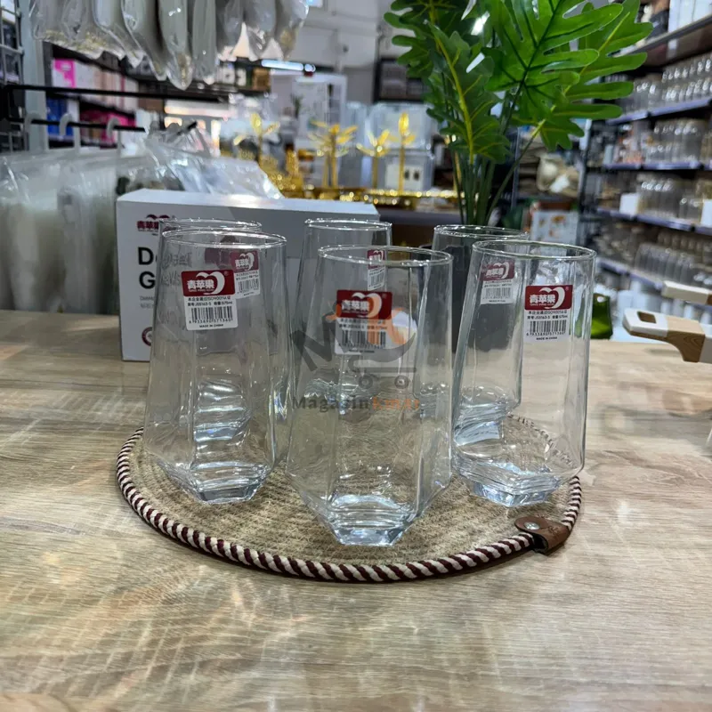 Lot de 6 verres en verre