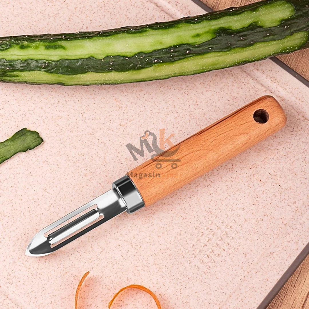Éplucheur à pommes de terre en acier avec manche en bois – Précis et durable