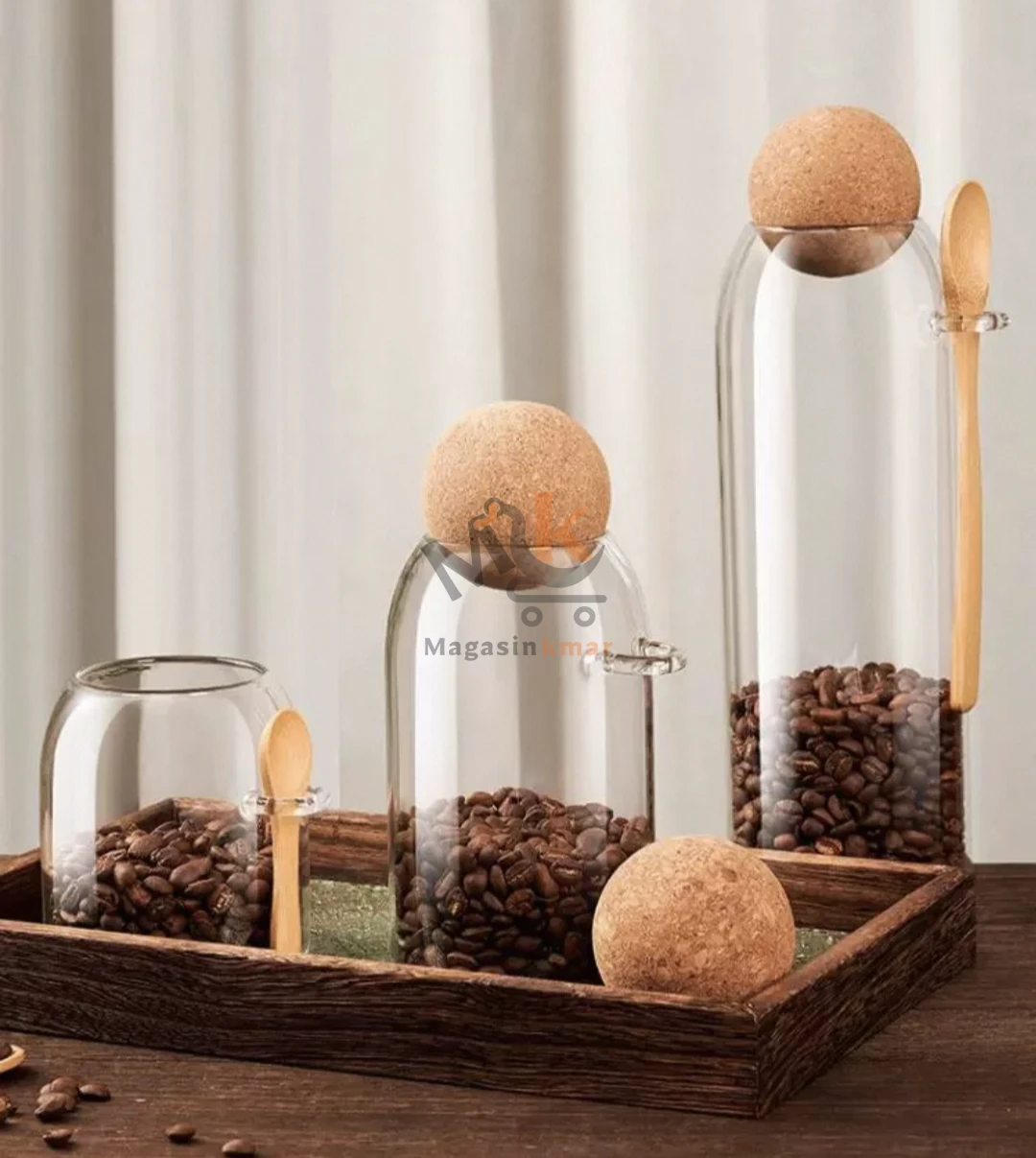 Boite épice rond avec couvercle et cuillère 700ml