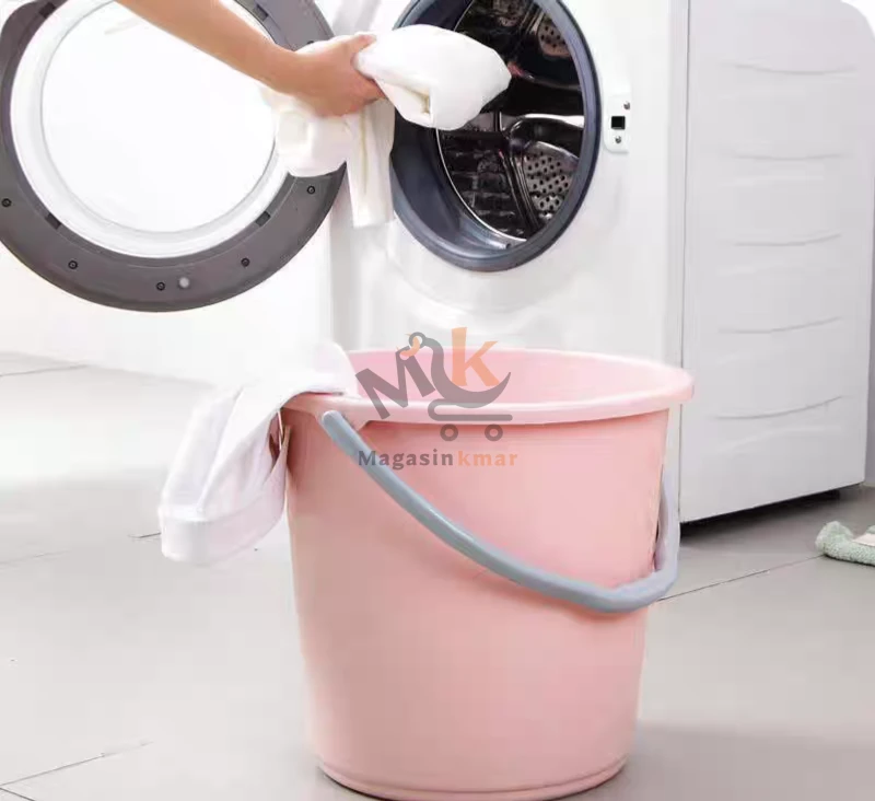 Seau solide en plastique 15L