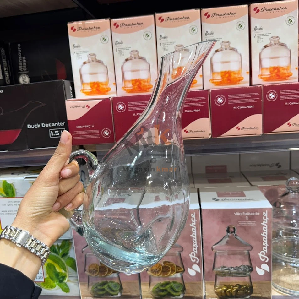 Carafe en verre inclinée 1,5 L
