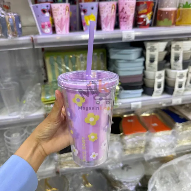 Gobelet d’eau en plexi 16 cm